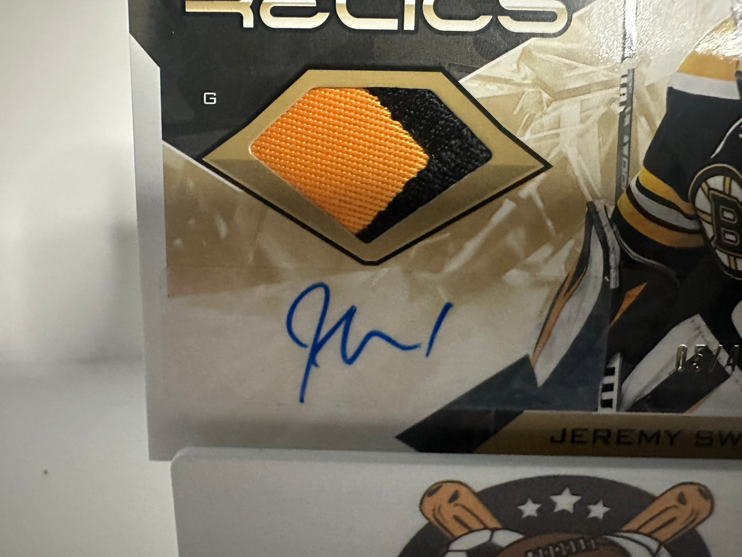 2022 Upperdeck Black Diamond Jeremy Swayman Diamond Debut Relics Patch Auto 5/49!