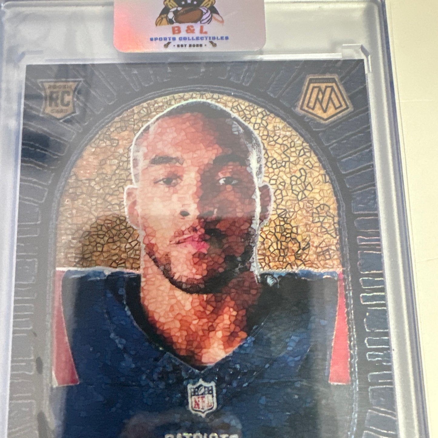 2025 Mosaic TreVeyon Henderson MICRO MOSAIC RC #8 Patriots SSP🔥CASE HIT🔥