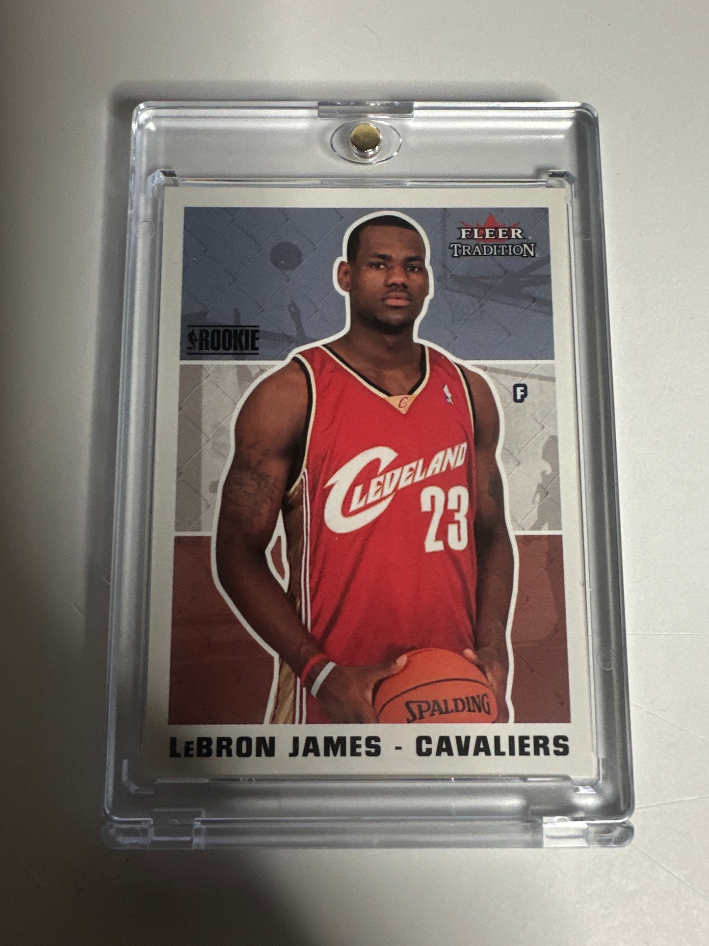 2003 Fleer Tradition LeBron James Rookie Card!! 🔥🔥💥💥 (sent to PSA)