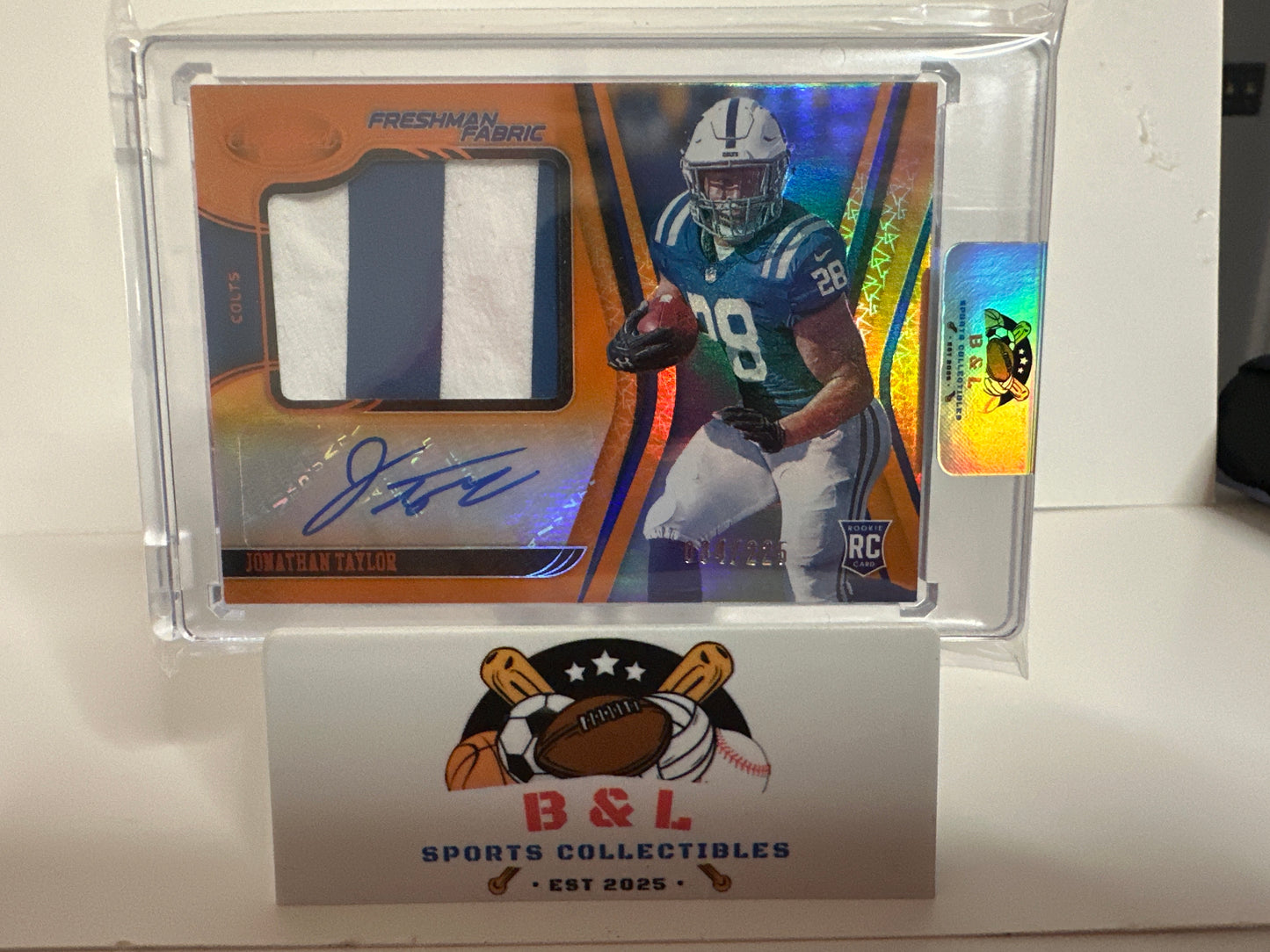 2020 Certified Freshman Fabric Mirror Signatures Jonathan Taylor Orange 034/225 RPA 💥💥