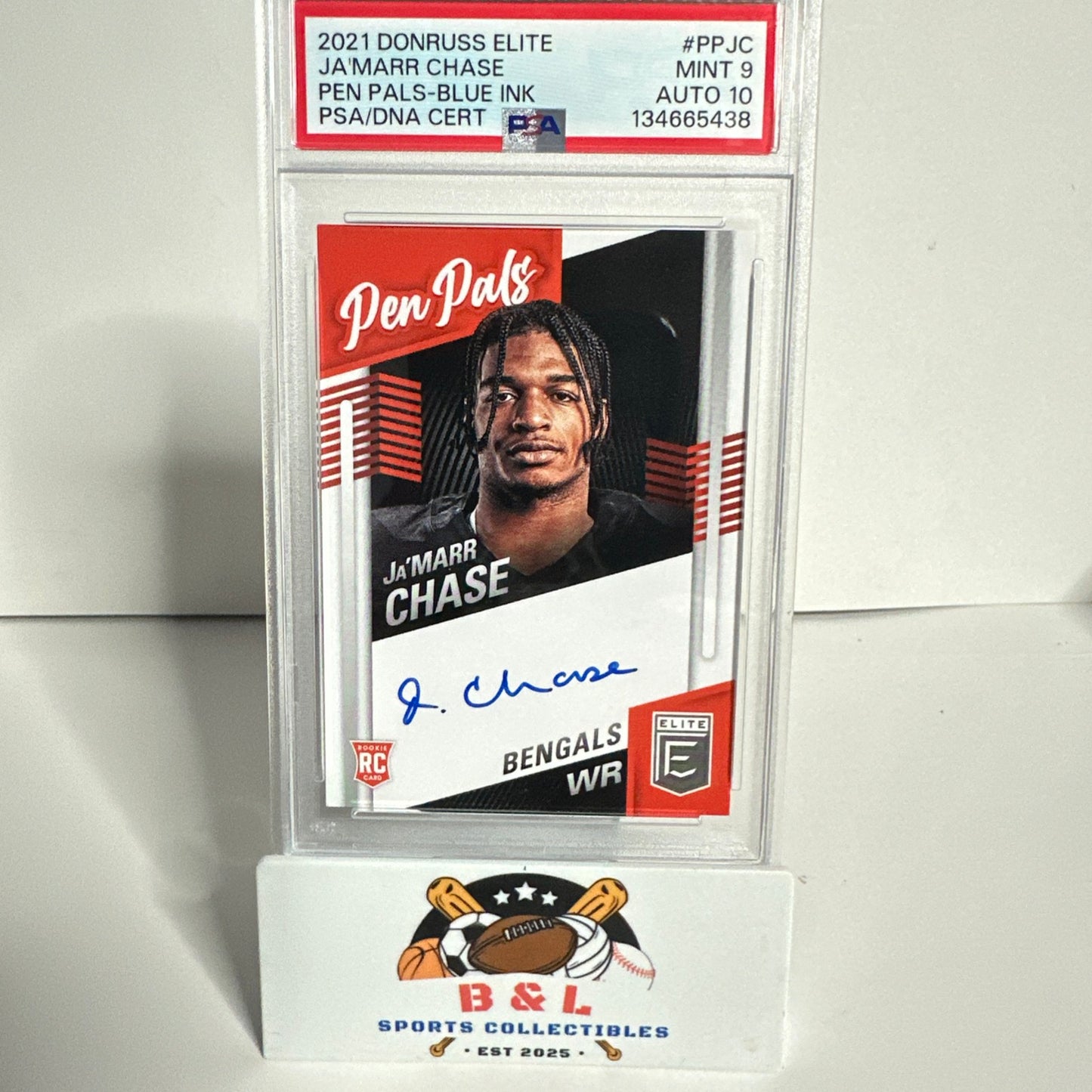 2021 Panini Donruss Elite Ja'Marr Chase RC Auto Pen Pals PSA 9 Auto 10! 🔥