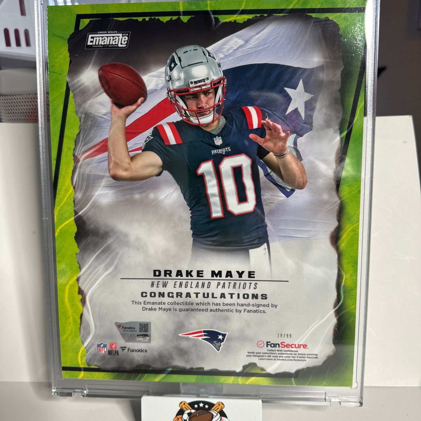 2024 Drake Maye Rookie Fanatics Emanate 18/99 Auto under wraps Green 🔥🔥💥