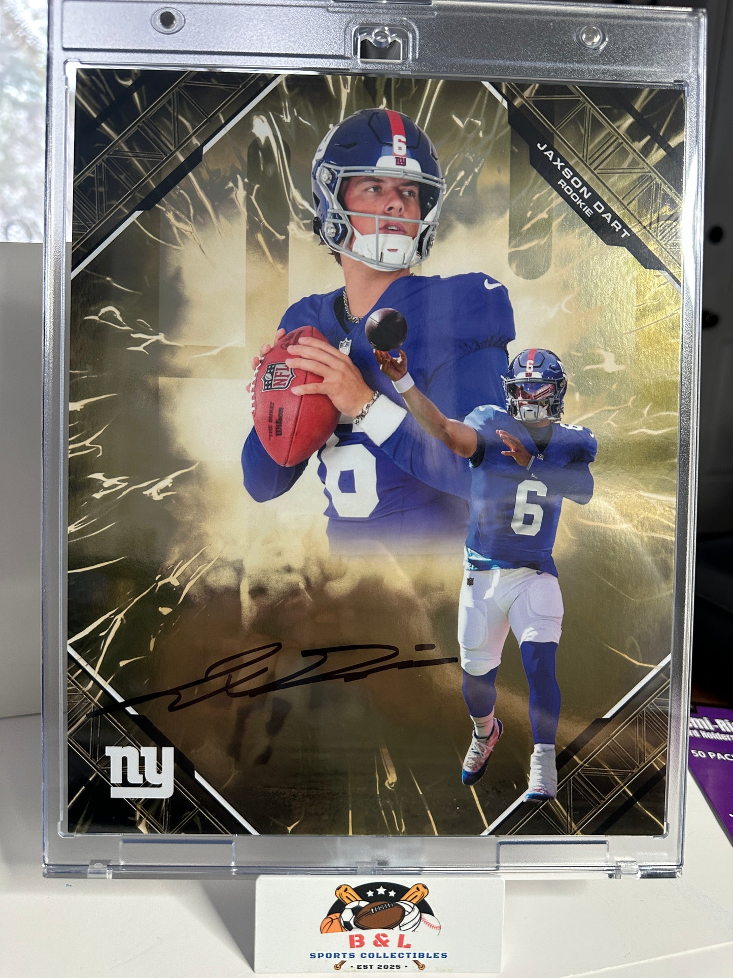 2025 Jaxson Dart Auto Fanatics Emanate 38/50 Rookie Giants On-Card Auto 🔥🔥